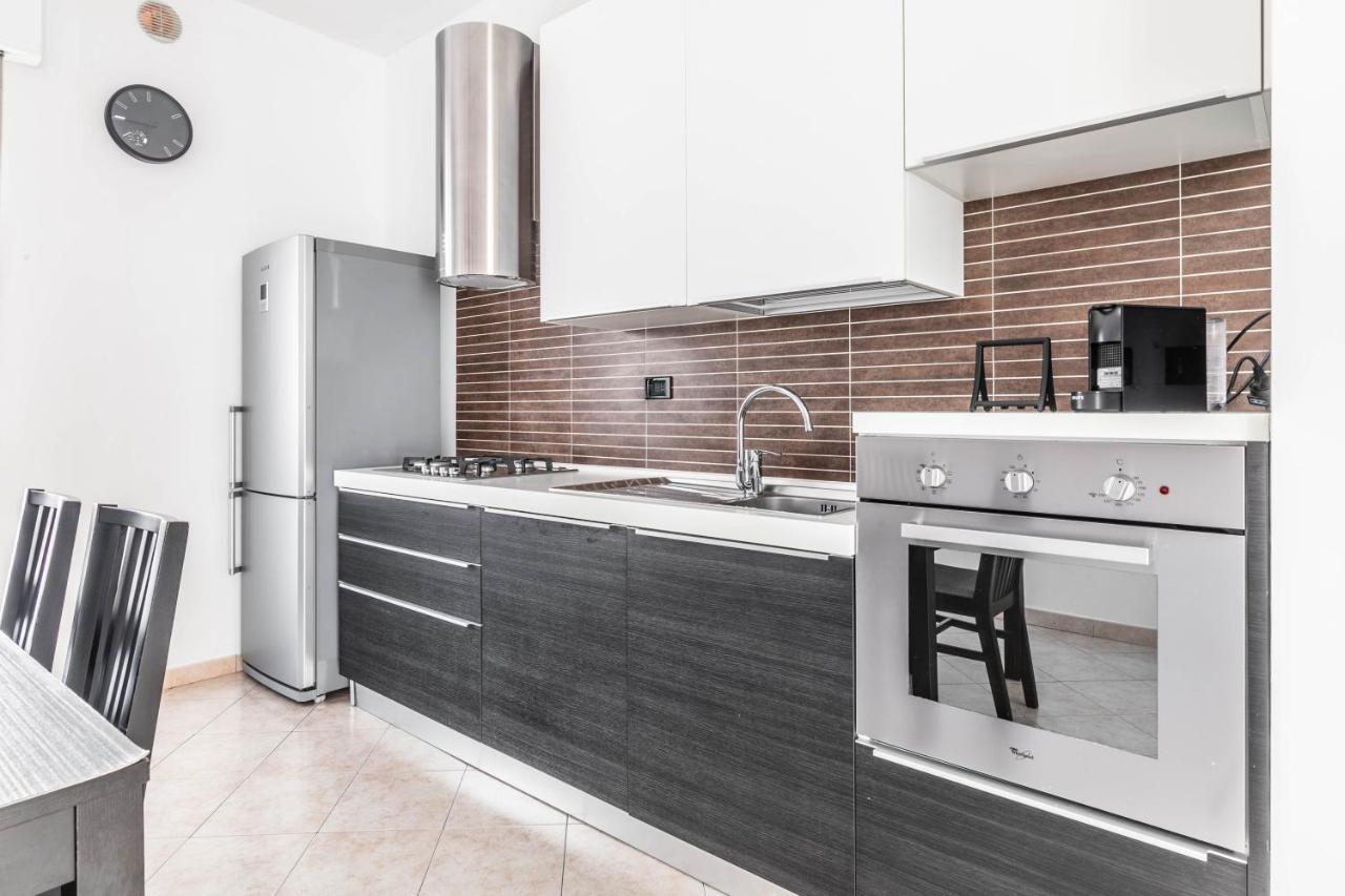 Trilocale 95mq - Bocconi E Navigli Apartamento Milão
